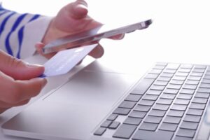 PayPay銀行カードローンの審査が厳しいのは本当?基準や落ちやすい人の特徴を解説